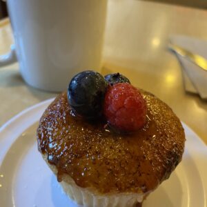【NYお勧めスイーツ】おしゃれな街グリニッジビレッジの美味しいカップケーキ屋さん ★ モリーズ・カップケーキ Molly’s Cupcakes ★
